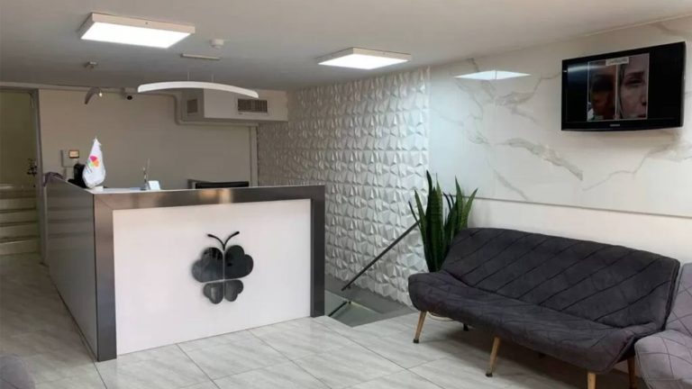 تصویری از نمای داخلی کلینیک زیبایی سینایار